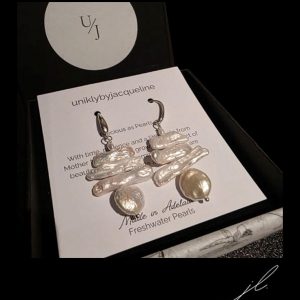LUCY PEARLS EARRINGS