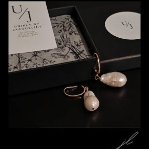 HARRIET PEARLS EARRINGS