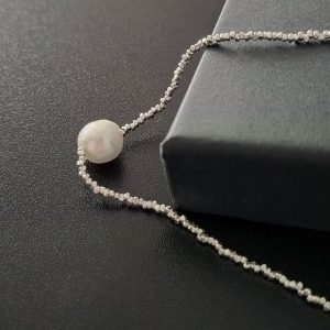 GRACE PEARL NECKLACE